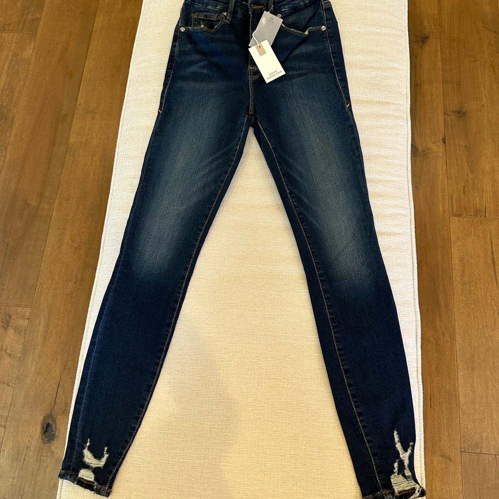 BRAND NEW Good American Good Waist Jeans